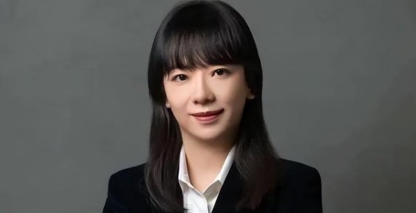 体育游戏app平台树立于1983年的徐颖是个名副其实的川妹子-开云平台皇马赞助商(中国)官方入口